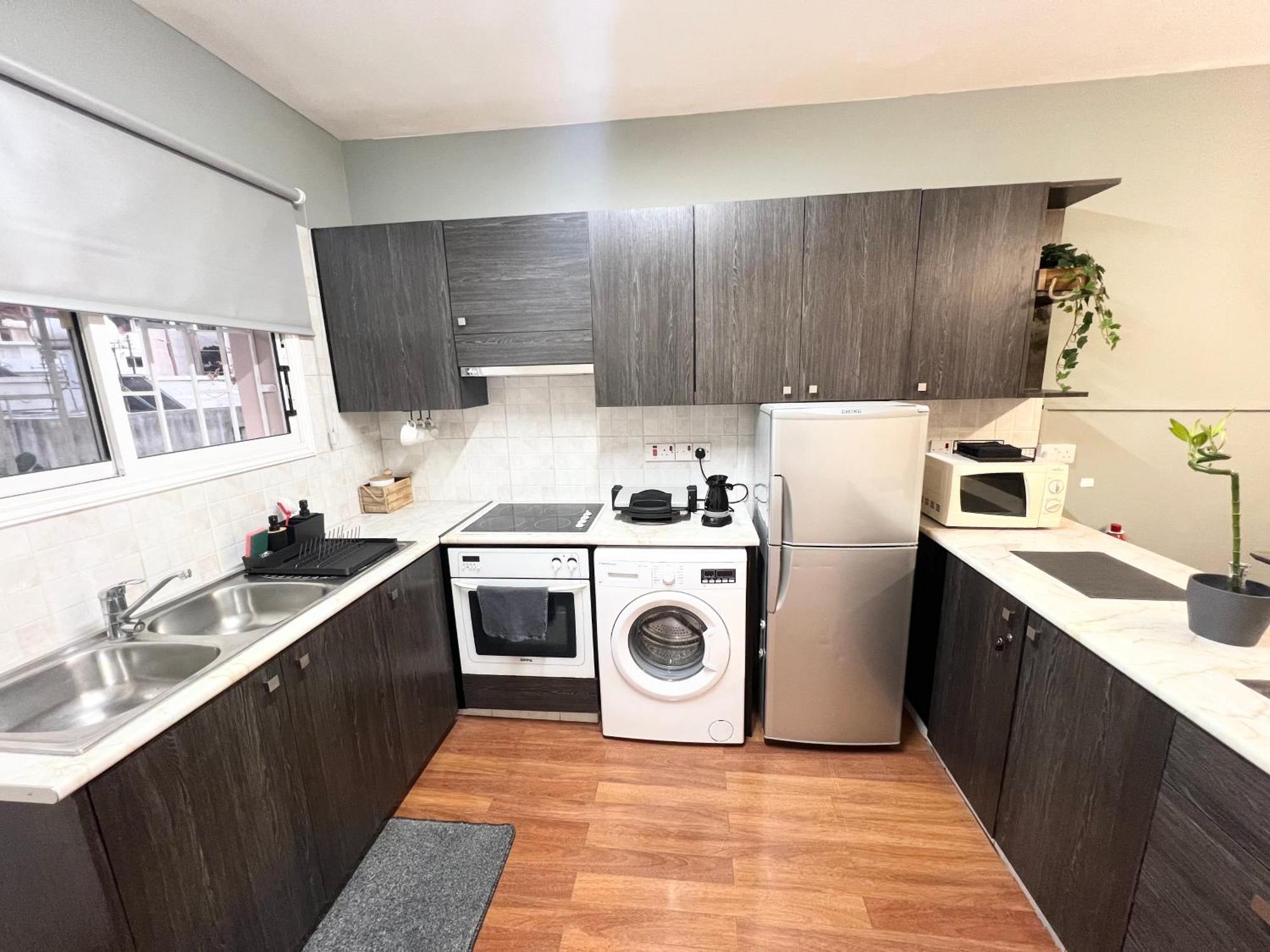 212 Apartment, A 2-bedroom Escape Daire *